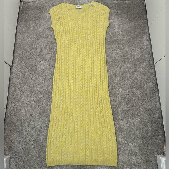 St. John Cable-Knit 100% Wool Maxi Two-Piece Set in Yellow Size XSmall - Picture 2 of 10